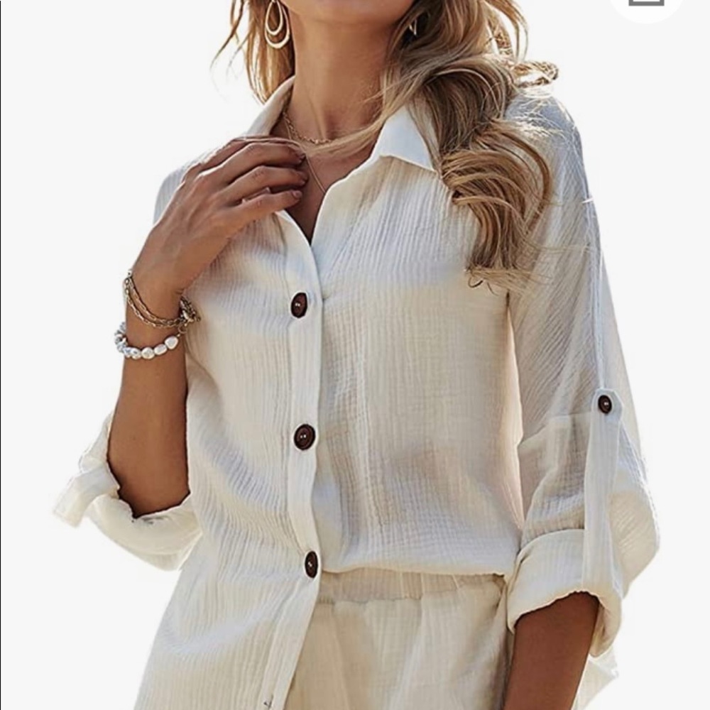 NWOT WHITE SHORT SET SIZE XL